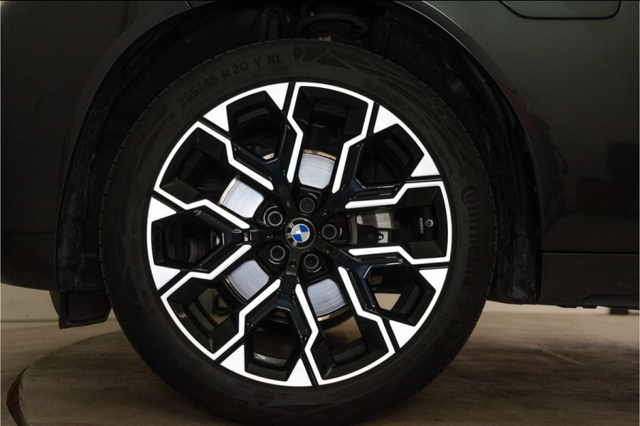 BMW X3 30e xDrive M-Sport 299PK | Sophisto | Glow | Pano | Harman/Kardon | Sfeer | 360 | VOL! Fabrieksgarantie