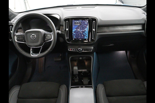 Volvo C40 Recharge Twin Intro Edition 78 kWh | SOH 91,2% | Panoramadak | Leder/alcantara | Memory | Stuur/stoel verwarming | Carplay | Harman/Kardon | 360 camera | Park assist