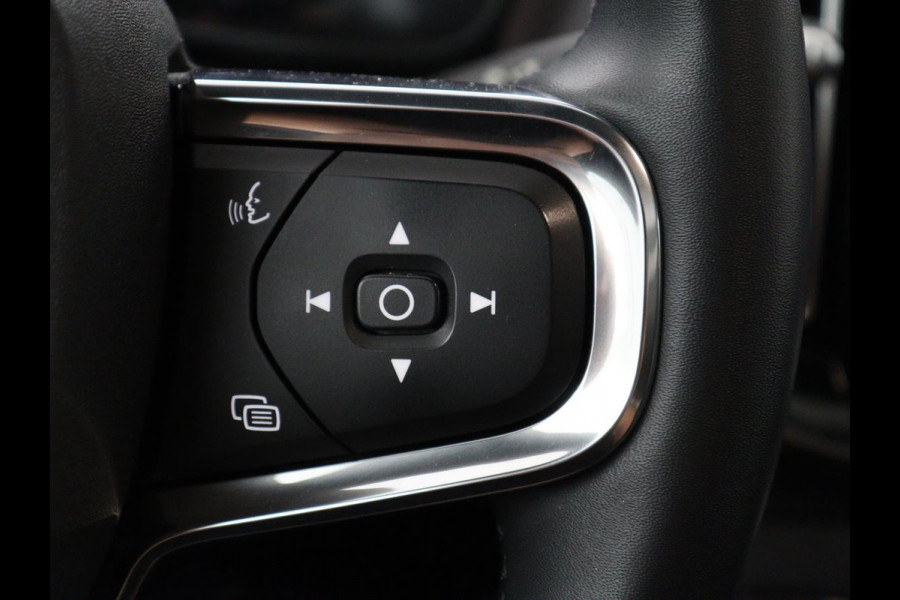 Volvo C40 Recharge Twin Intro Edition 78 kWh | SOH 91,2% | Panoramadak | Leder/alcantara | Memory | Stuur/stoel verwarming | Carplay | Harman/Kardon | 360 camera | Park assist