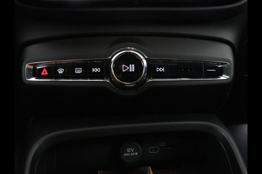Volvo C40 Recharge Twin Intro Edition 78 kWh | SOH 91,2% | Panoramadak | Leder/alcantara | Memory | Stuur/stoel verwarming | Carplay | Harman/Kardon | 360 camera | Park assist