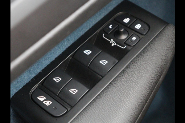 Volvo C40 Recharge Twin Intro Edition 78 kWh | SOH 91,2% | Panoramadak | Leder/alcantara | Memory | Stuur/stoel verwarming | Carplay | Harman/Kardon | 360 camera | Park assist