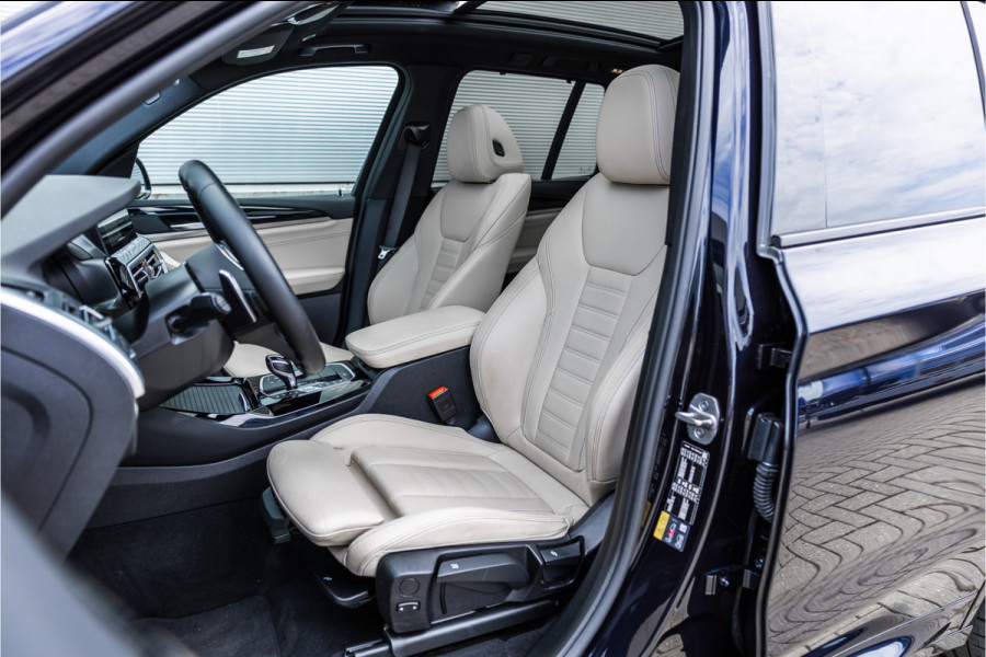 BMW X3 xDrive30e High Executive Pano / Leder / 20 inch / Camera / Carplay /
