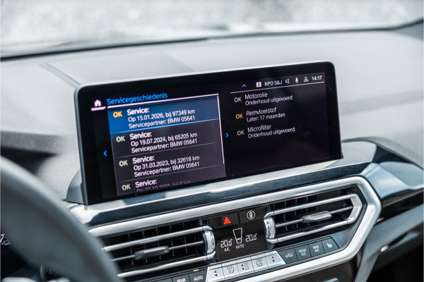 BMW X3 xDrive30e High Executive Pano / Leder / 20 inch / Camera / Carplay /