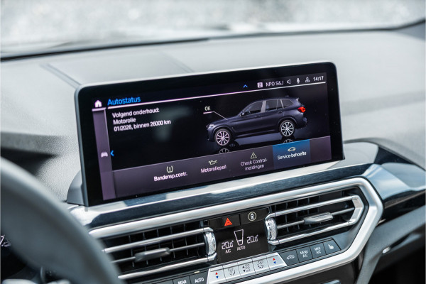 BMW X3 xDrive30e High Executive Pano / Leder / 20 inch / Camera / Carplay /
