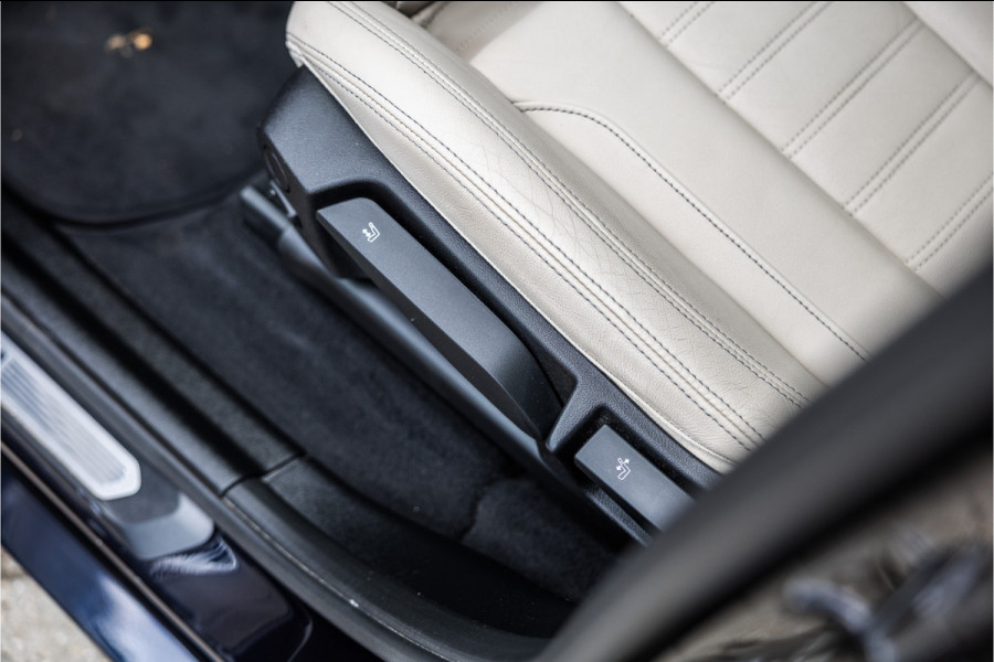 BMW X3 xDrive30e High Executive Pano / Leder / 20 inch / Camera / Carplay /