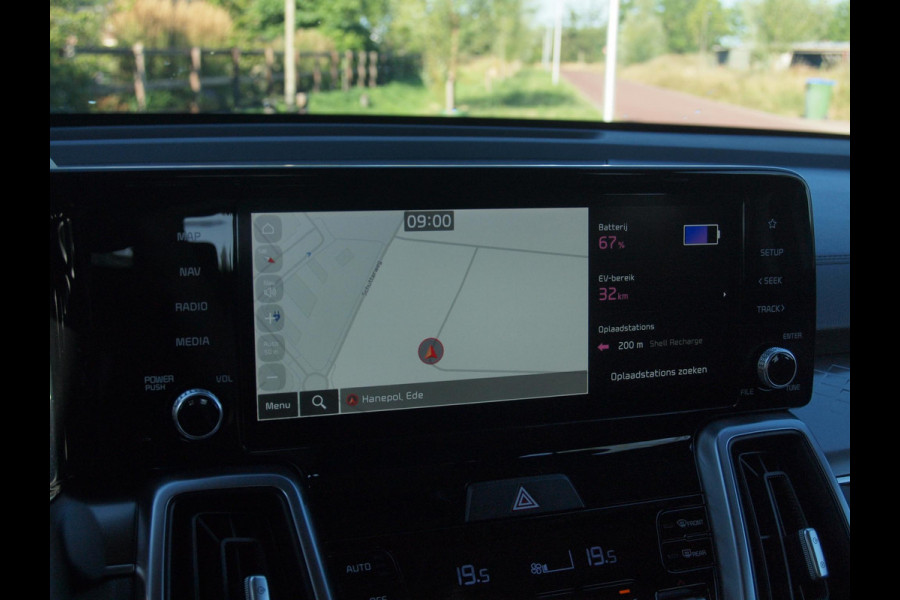 Kia Sorento 1.6 T-GDI Plug-in Hybrid 4WD DynamicLine 7p. | Camera | Trekhaak | Apple Carplay | ACC | NL-Auto |
