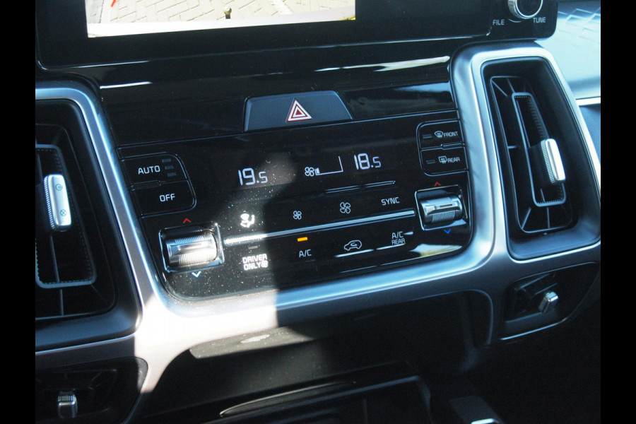 Kia Sorento 1.6 T-GDI Plug-in Hybrid 4WD DynamicLine 7p. | Camera | Trekhaak | Apple Carplay | ACC | NL-Auto |