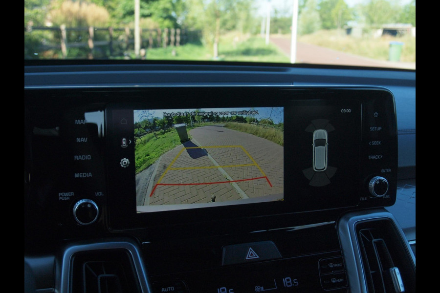 Kia Sorento 1.6 T-GDI Plug-in Hybrid 4WD DynamicLine 7p. | Camera | Trekhaak | Apple Carplay | ACC | NL-Auto |