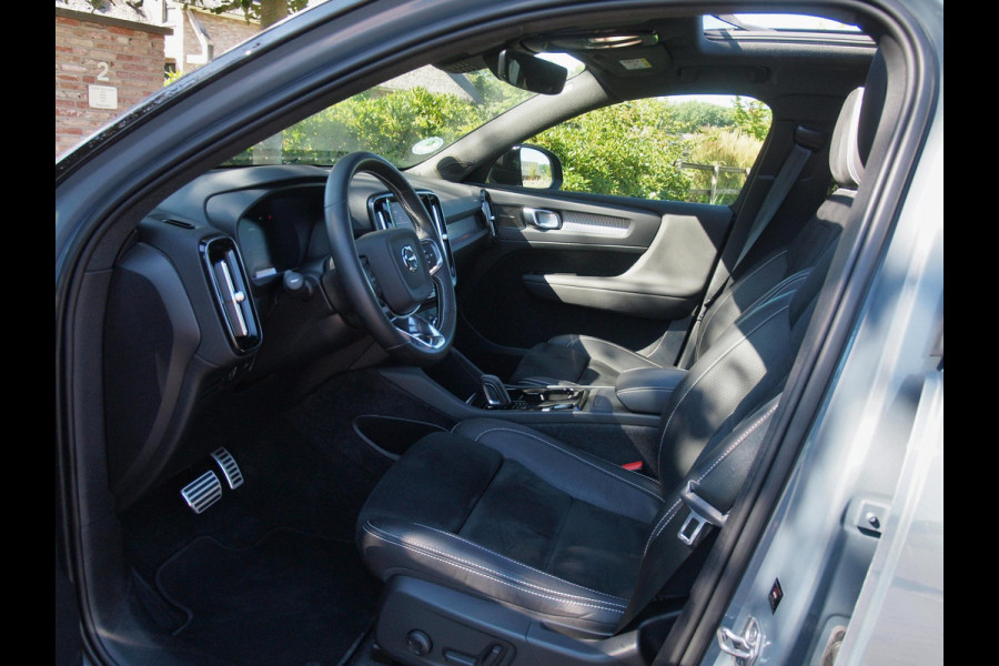 Volvo XC40 Recharge P8 AWD R-Design | Panoramadak | Harman Kardon | 360 Camera | Apple Carplay | NL-Auto |