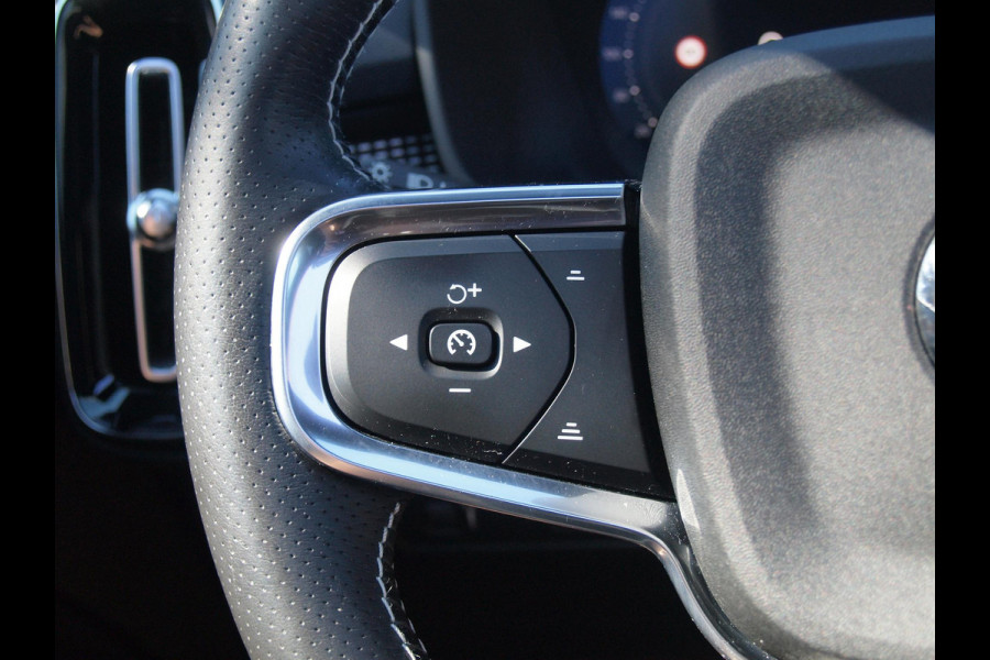 Volvo XC40 Recharge P8 AWD R-Design | Panoramadak | Harman Kardon | 360 Camera | Apple Carplay | NL-Auto |