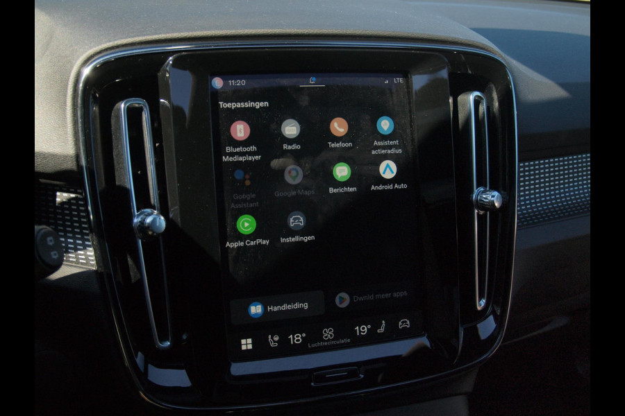 Volvo XC40 Recharge P8 AWD R-Design | Panoramadak | Harman Kardon | 360 Camera | Apple Carplay | NL-Auto |