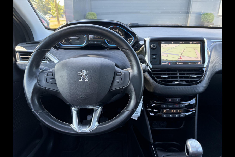 Peugeot 2008 1.2 PureTech Allure D-riem vv in 2025 l Trekhaak l 131pk l Pano l Camera l Carplay l Navi l Halfleder l Clima l Cruise l 6 Bak l 2e Eigenaar l Pdc l N.A.P l Apk tot 01-2027