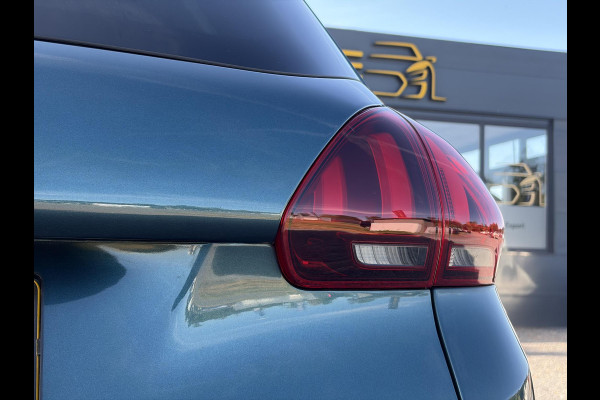 Peugeot 2008 1.2 PureTech Allure D-riem vv in 2025 l Trekhaak l 131pk l Pano l Camera l Carplay l Navi l Halfleder l Clima l Cruise l 6 Bak l 2e Eigenaar l Pdc l N.A.P l Apk tot 01-2027