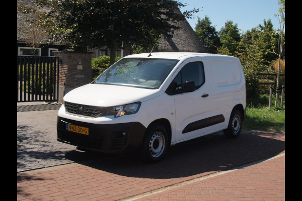 Peugeot Partner 1.2 PureTech Premium | Apple Carplay | Parkeersensoren | Cruise Control