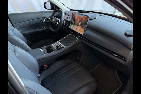 GEELY Starray EM-i MAX+ PHEV LONG RANGE | 29,8 kWh ACCU | 136 KM WLTP | PANORAMADAK | STOELVERWARMING/KOELING | LEER | MET MASSAGE