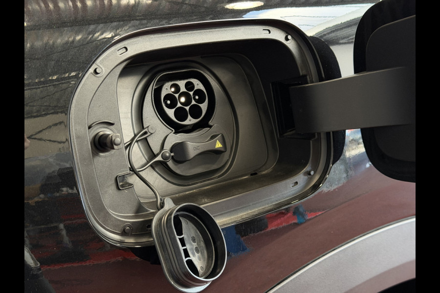 GEELY Starray EM-i MAX+ PHEV LONG RANGE | 29,8 kWh ACCU | 136 KM WLTP | PANORAMADAK | STOELVERWARMING/KOELING | LEER | MET MASSAGE