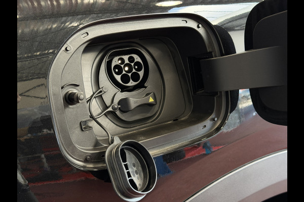 GEELY Starray EM-i MAX+ PHEV LONG RANGE | 29,8 kWh ACCU | 136 KM WLTP | PANORAMADAK | STOELVERWARMING/KOELING | LEER | MET MASSAGE