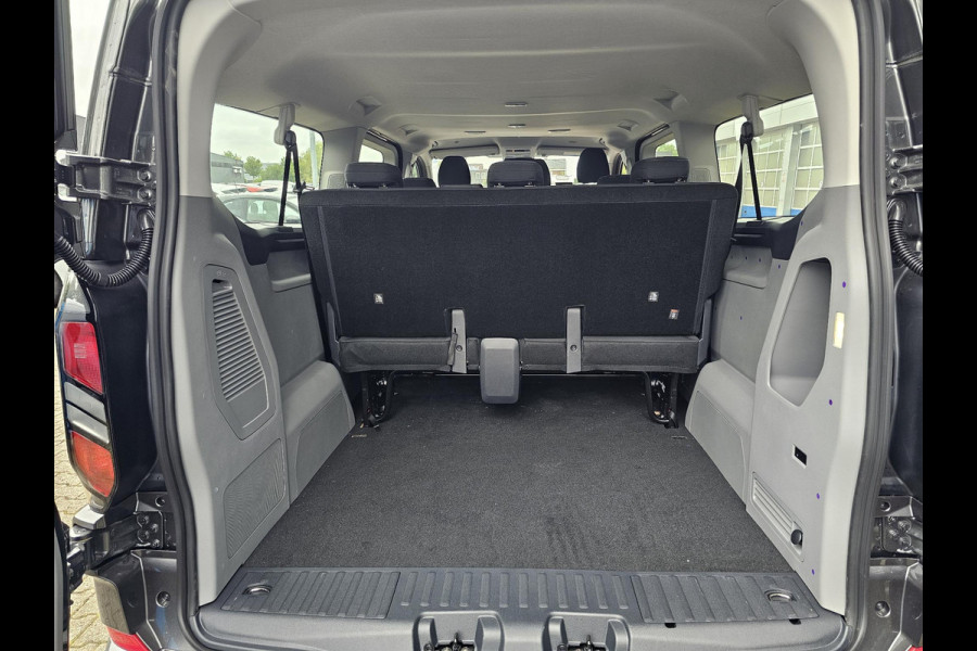 Ford Transit Custom 340 2.5 PHEV L2H1 Limited 233pk | Kombi | Incl. BTW/BPM | Dubbele zijschuifdeur | Privacy Glass | Inklapbare trekhaak | Verwarmbare bijrijdersbank | 17 inch lichtmetalen velgen | Driver Assistance Pack Premium | Verwarmbaar stuurwiel