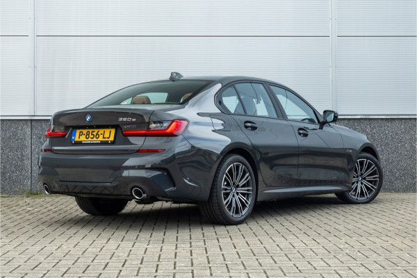 BMW 3-serie 320e M-Sport Dravitgrau / Schaal stoel / HiFi / Camera /
