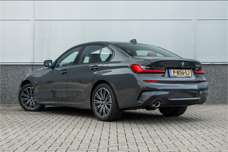 BMW 3-serie 320e M-Sport Dravitgrau / Schaal stoel / HiFi / Camera /