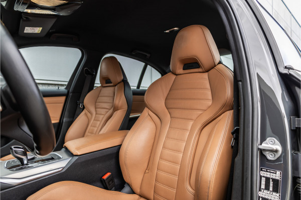 BMW 3-serie 320e M-Sport Dravitgrau / Schaal stoel / HiFi / Camera /