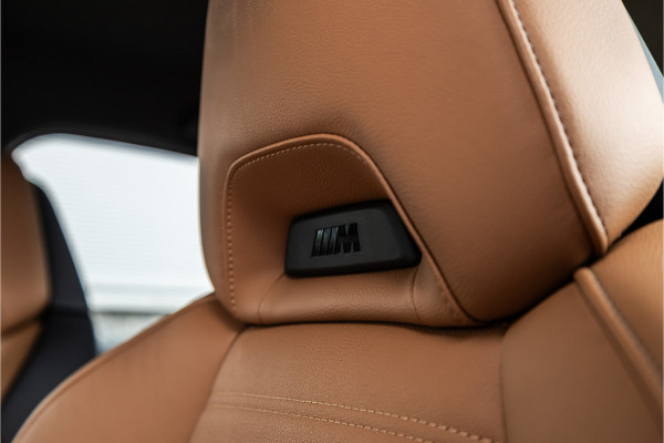 BMW 3-serie 320e M-Sport Dravitgrau / Schaal stoel / HiFi / Camera /