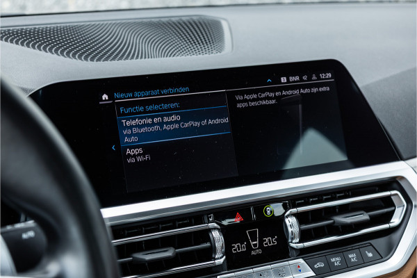 BMW 3-serie 320e M-Sport Dravitgrau / Schaal stoel / HiFi / Camera /