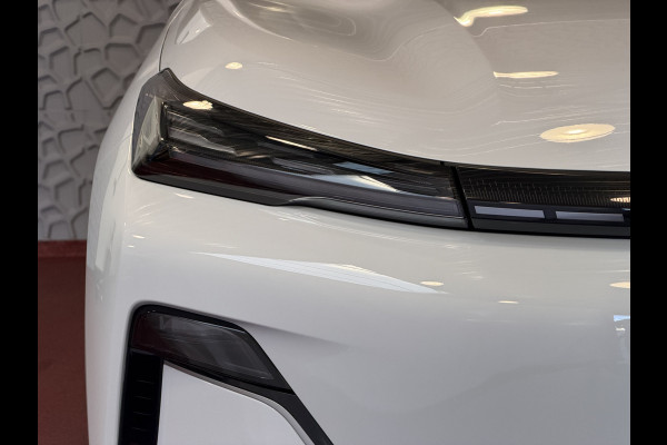 GEELY Starray EM-i MAX+ PHEV LONG RANGE | 29,8 kWh ACCU | 136 KM WLTP | PANORAMADAK | FULL OPTION | MET MASSAGE Slim, elektrisch en hybride. Welkom in de wereld van Geely.