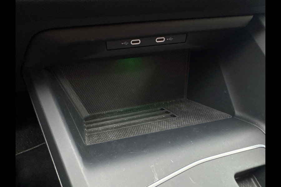 Volkswagen Golf 1.5 eHybrid 204PK [PHEV] LIFE NAVI/CARPLAY/CAMERA/TREKHAAK