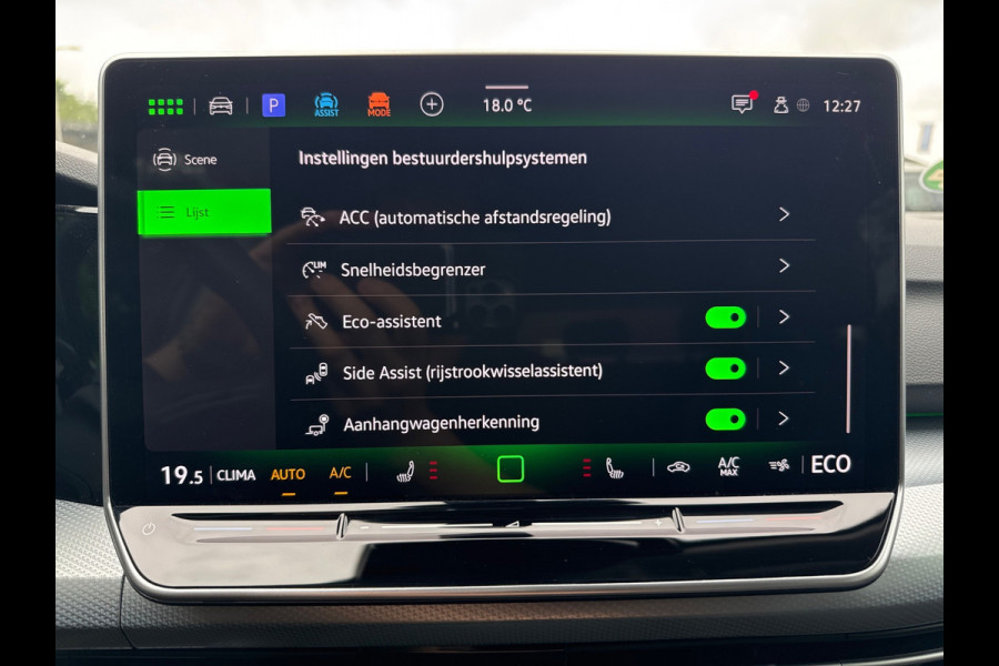 Volkswagen Golf 1.5 eHybrid 204PK [PHEV] LIFE NAVI/CARPLAY/CAMERA/TREKHAAK