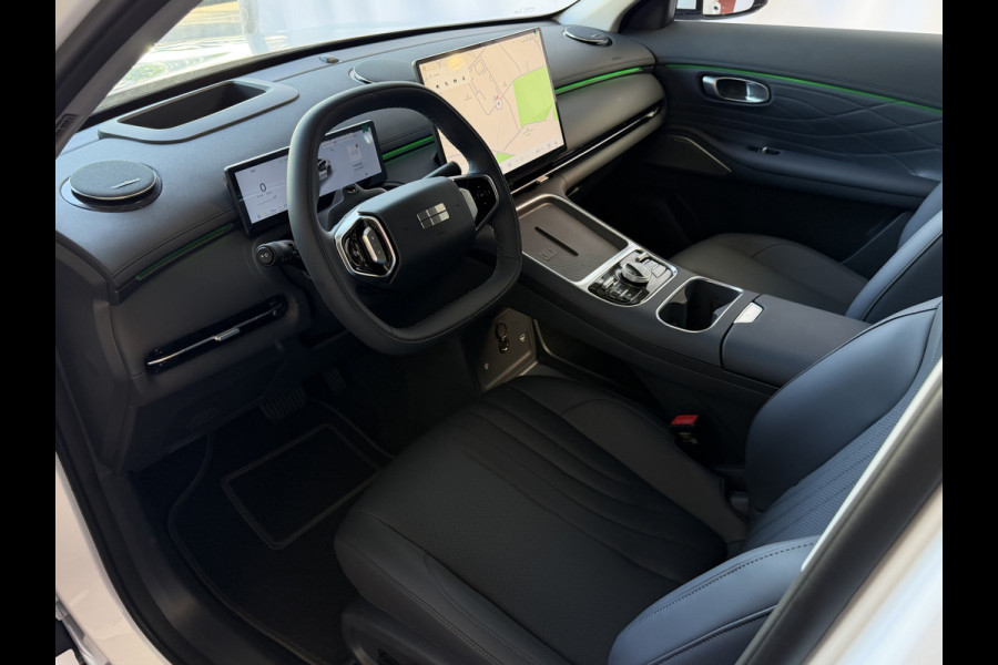 GEELY Starray EM-i MAX+ PHEV LONG RANGE | 29,8 kWh ACCU | 136 KM WLTP | PANORAMADAK | FULL OPTION | MET MASSAGE Slim, elektrisch en hybride. Welkom in de wereld van Geely.