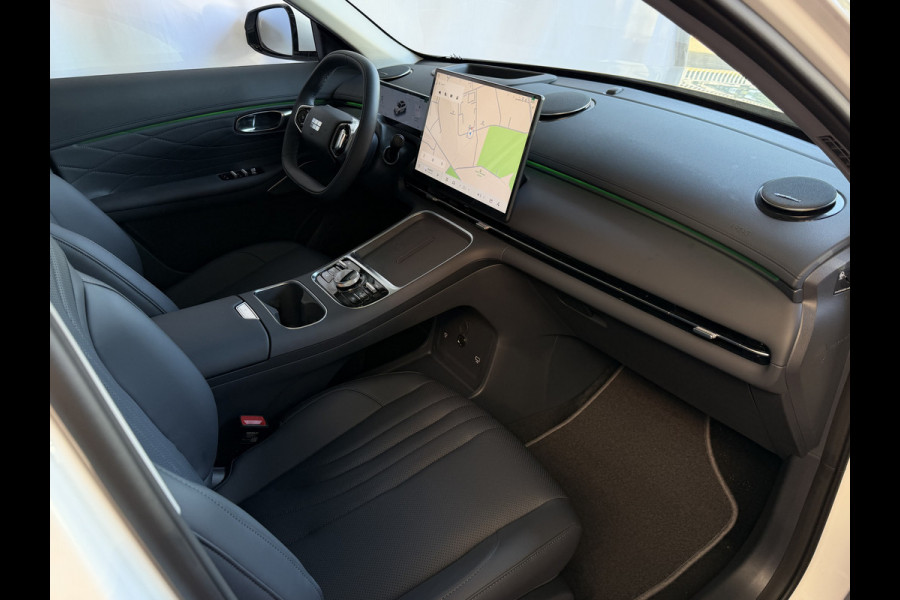 GEELY Starray EM-i MAX+ PHEV LONG RANGE | 29,8 kWh ACCU | 136 KM WLTP | PANORAMADAK | FULL OPTION | MET MASSAGE Slim, elektrisch en hybride. Welkom in de wereld van Geely.