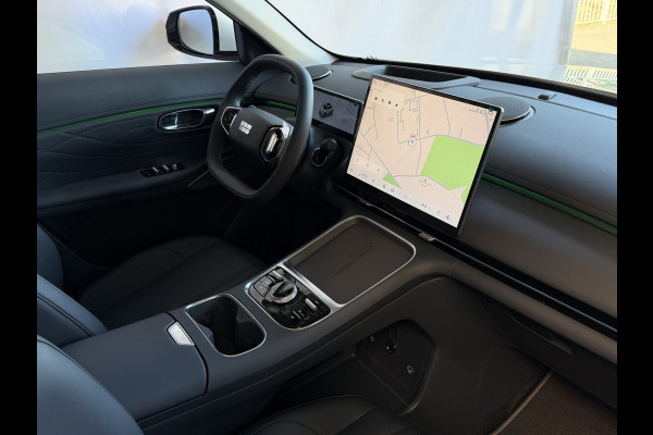 GEELY Starray EM-i MAX+ PHEV LONG RANGE | 29,8 kWh ACCU | 136 KM WLTP | PANORAMADAK | FULL OPTION | MET MASSAGE Slim, elektrisch en hybride. Welkom in de wereld van Geely.
