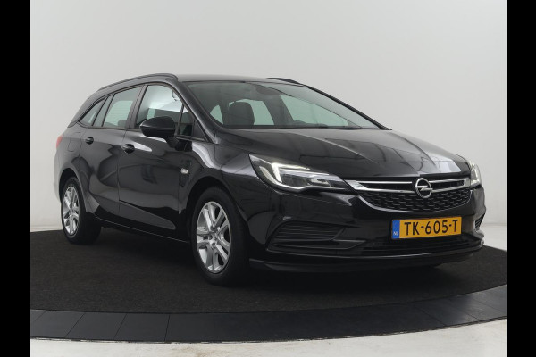 Opel Astra Sports Tourer 1.0 Online Edition | Navigatie | Bluetooth | Cruise control | Climate control | Park assist | NAP 82.037km