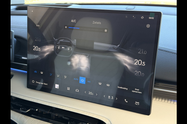 GEELY E5 Max+ 68 kWh | 475KM Bereik Speciaal Wit Leer Topuitvoering | Panoramadak | Elektr. Achterklep | 360° Camera | 8 Jaar Garantie Geely Wijchen