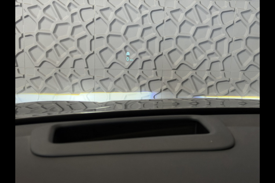 GEELY E5 Max+ 68 kWh | 475KM Bereik Speciaal Wit Leer Topuitvoering | Panoramadak | Elektr. Achterklep | 360° Camera | 8 Jaar Garantie Geely Wijchen