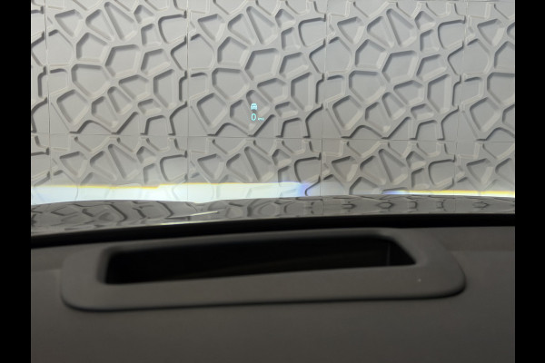 GEELY E5 Max+ 68 kWh | 475KM Bereik Speciaal Wit Leer Topuitvoering | Panoramadak | Elektr. Achterklep | 360° Camera | 8 Jaar Garantie Geely Wijchen