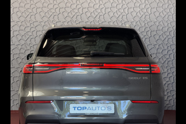 GEELY E5 Max+ 68 kWh | 475KM Bereik Speciaal Wit Leer Topuitvoering | Panoramadak | Elektr. Achterklep | 360° Camera | 8 Jaar Garantie Geely Wijchen