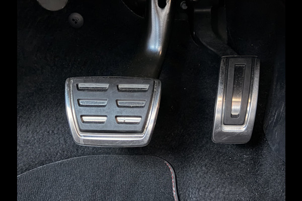 Volkswagen Polo 2.0 TSI GTI Schuifdak | Carplay | Keyless