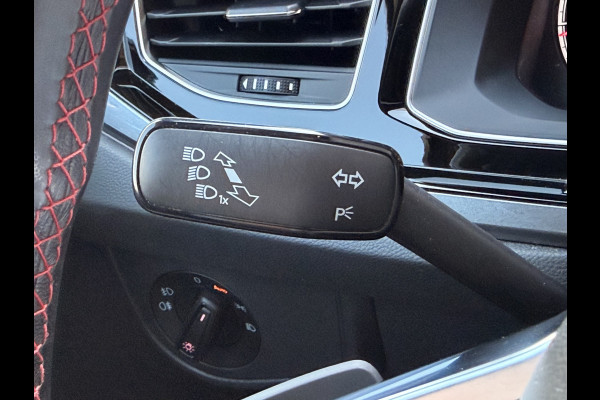 Volkswagen Polo 2.0 TSI GTI Schuifdak | Carplay | Keyless