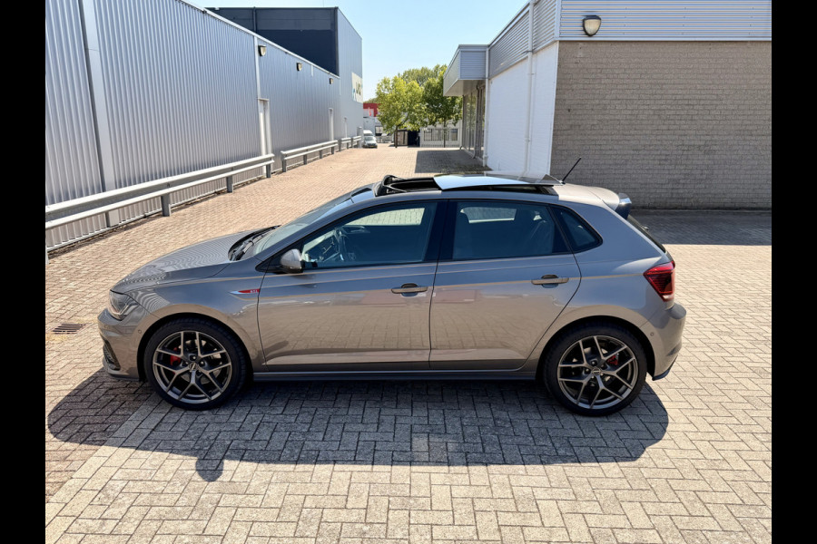 Volkswagen Polo 2.0 TSI GTI Schuifdak | Carplay | Keyless