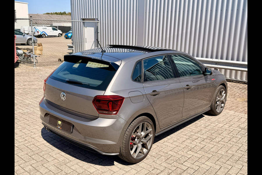 Volkswagen Polo 2.0 TSI GTI Schuifdak | Carplay | Keyless