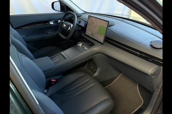 GEELY E5 Pro+ 68KW | Geventileerde & Verwarmde Stoelen | Moss Green | Warmtepomp | 360° Camera | 475 km WLTP