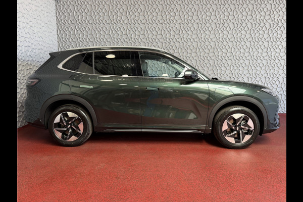 GEELY E5 Pro+ 68KW | Geventileerde & Verwarmde Stoelen | Moss Green | Warmtepomp | 360° Camera | 475 km WLTP