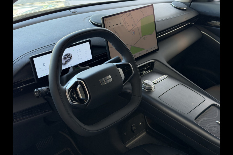 GEELY E5 Pro+ 68 kWh | 475 km WLTP | Moonlight Silver 8 Jaar Garantie | 360° Camera | Warmtepomp | Leder | Blind Spot