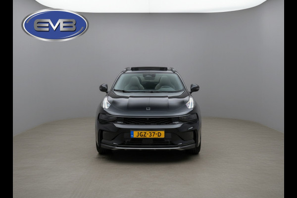 Lynk & Co 01 1.5 More, nieuw model, vol opties! Panoramadak, trekhaak, 360 camera, 1/2 lederen sportinterieur, NL auto met nap