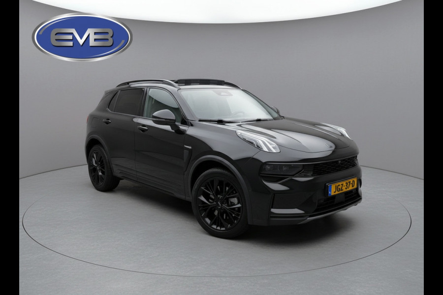 Lynk & Co 01 1.5 More, nieuw model, vol opties! Panoramadak, trekhaak, 360 camera, 1/2 lederen sportinterieur, NL auto met nap