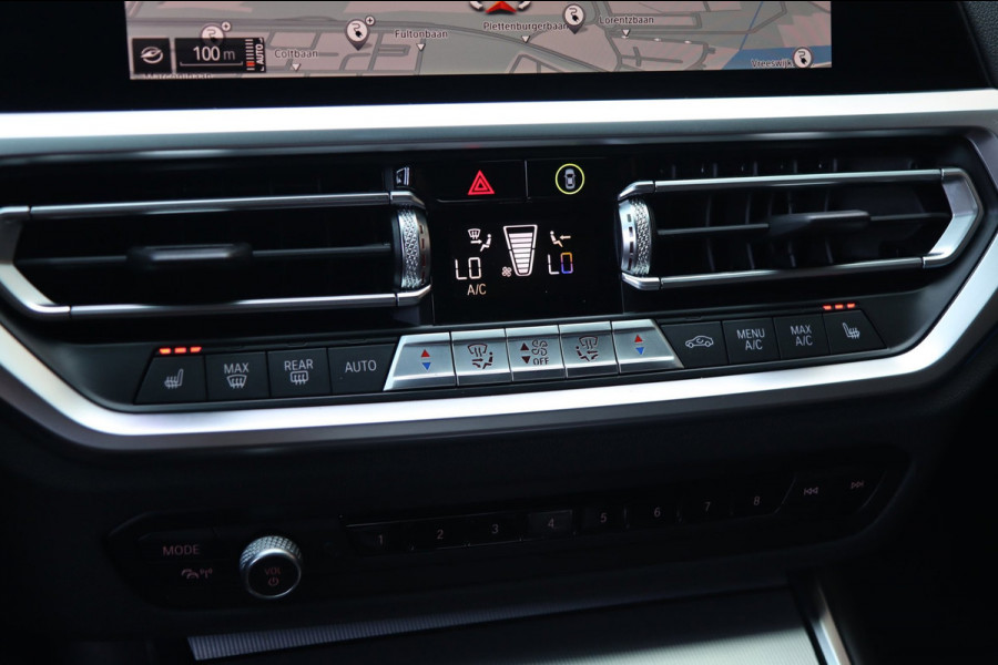 BMW 3-serie 320e M Sport / ACC / CAMERA / LEDER / CARPLAY / STUUR+STOELVERW