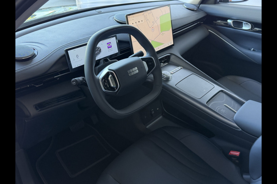 GEELY E5 Pro+ 68 kWh | LONG RANGE 475 Km wltp | 8 Jaar Garantie | Verwarmde & Gekoelde Stoelen | 360° View | Warmtepomp | Leder | Blindsp