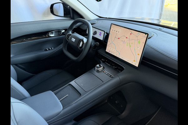 GEELY E5 Pro+ 68 kWh | LONG RANGE 475 Km wltp | 8 Jaar Garantie | Verwarmde & Gekoelde Stoelen | 360° View | Warmtepomp | Leder | Blindsp